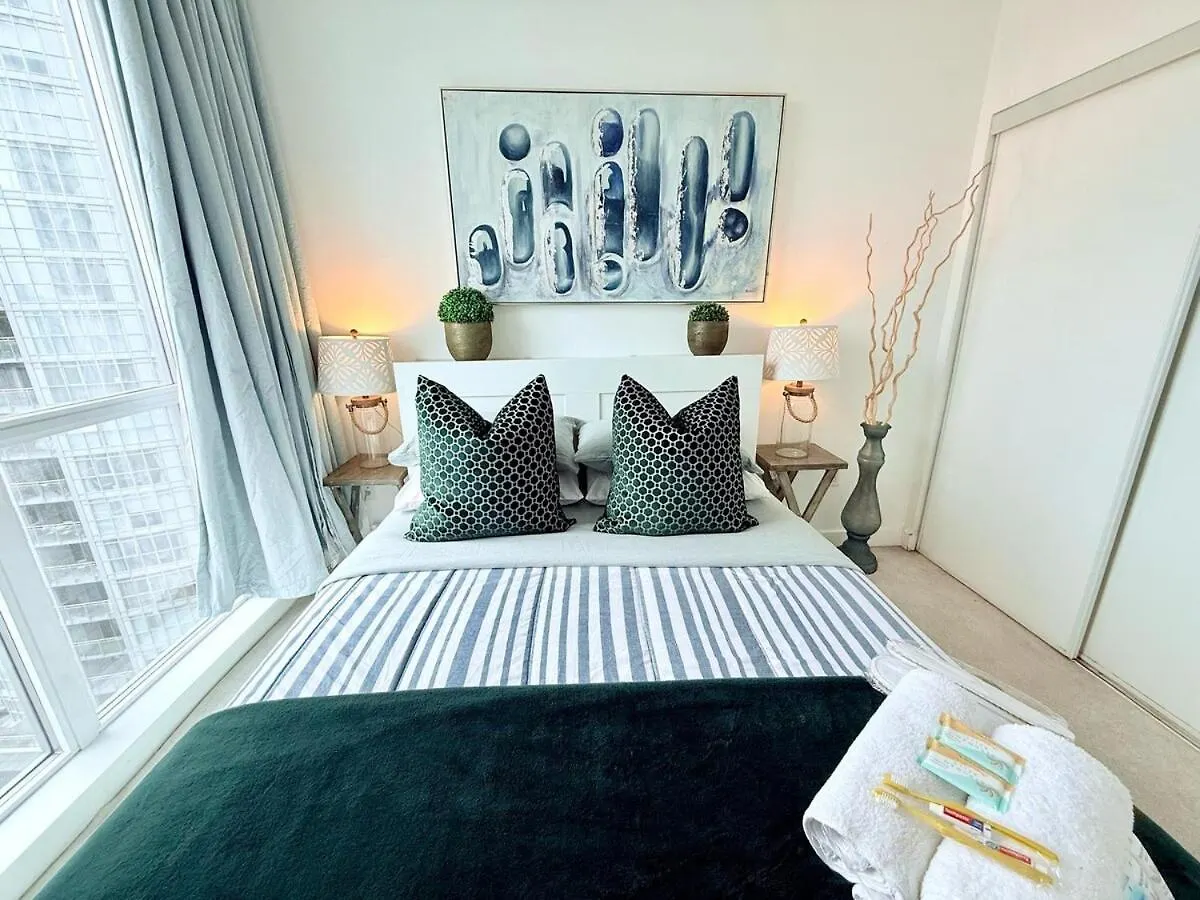 Downtown 1Br Apartment Near Cn Tower -Free Parking Toronto 0*,  Kanada